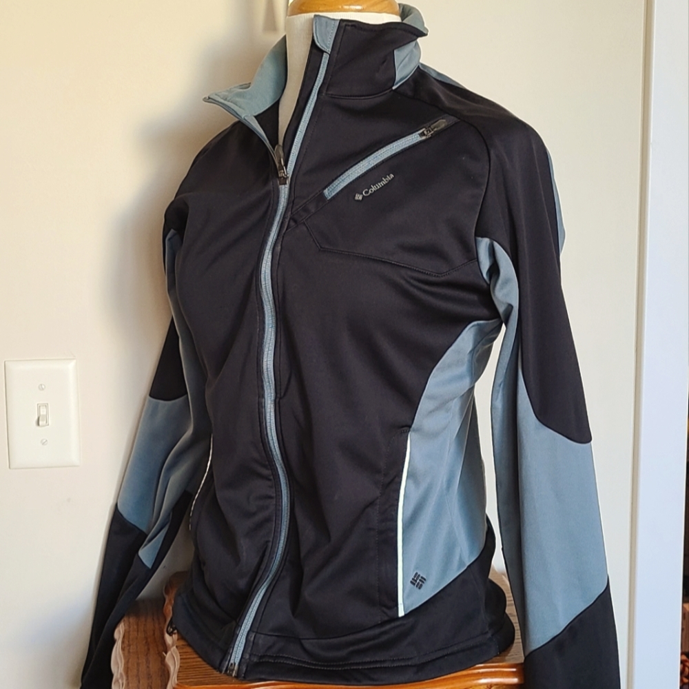 Columbia Omni-Shield Advanced Repellency Jacket